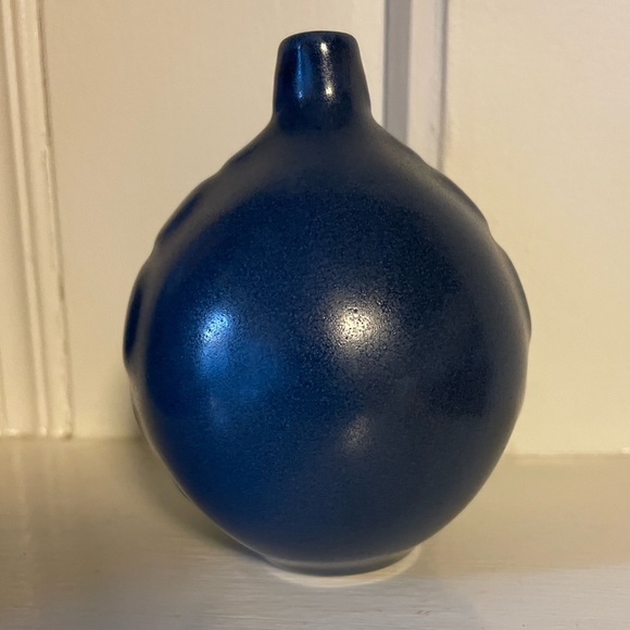 Vintage Jonathan Adler Modernist Navy Blue Dot Vase- RARE - Picture 5 of 11